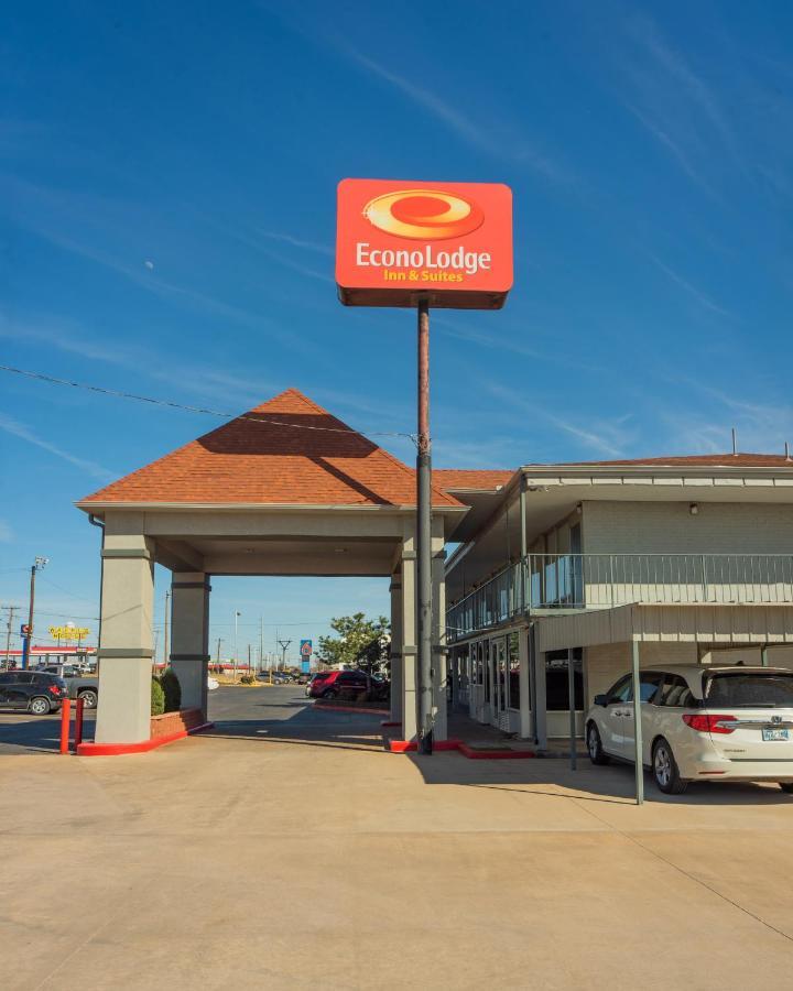 Econo Lodge Inn & Suites Near Bricktown Oklahoma City Bagian luar foto
