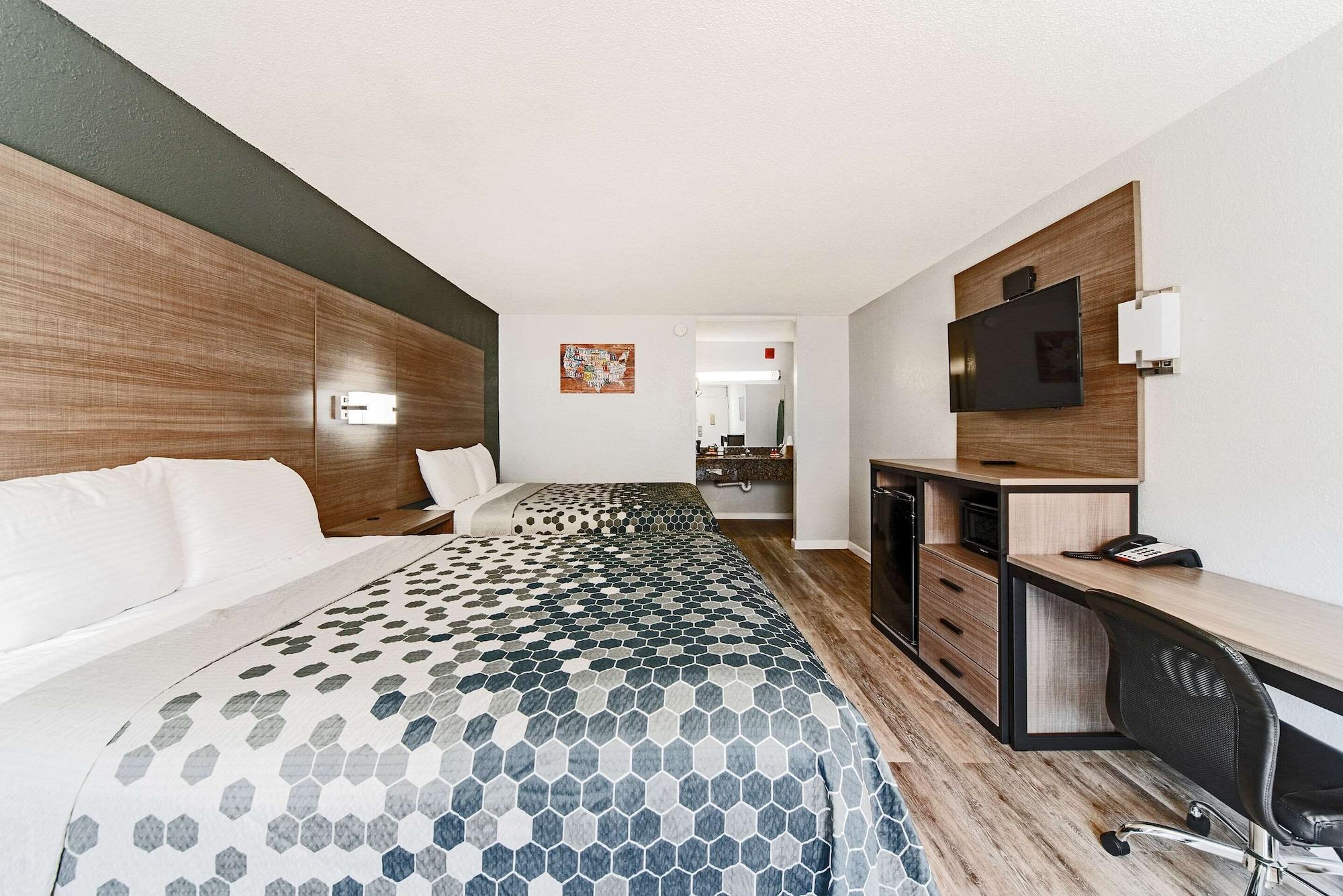 Econo Lodge Inn & Suites Near Bricktown Oklahoma City Bagian luar foto